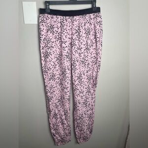 Victoria's Secret Pink and Black Heart Pajama Pants Jogger style